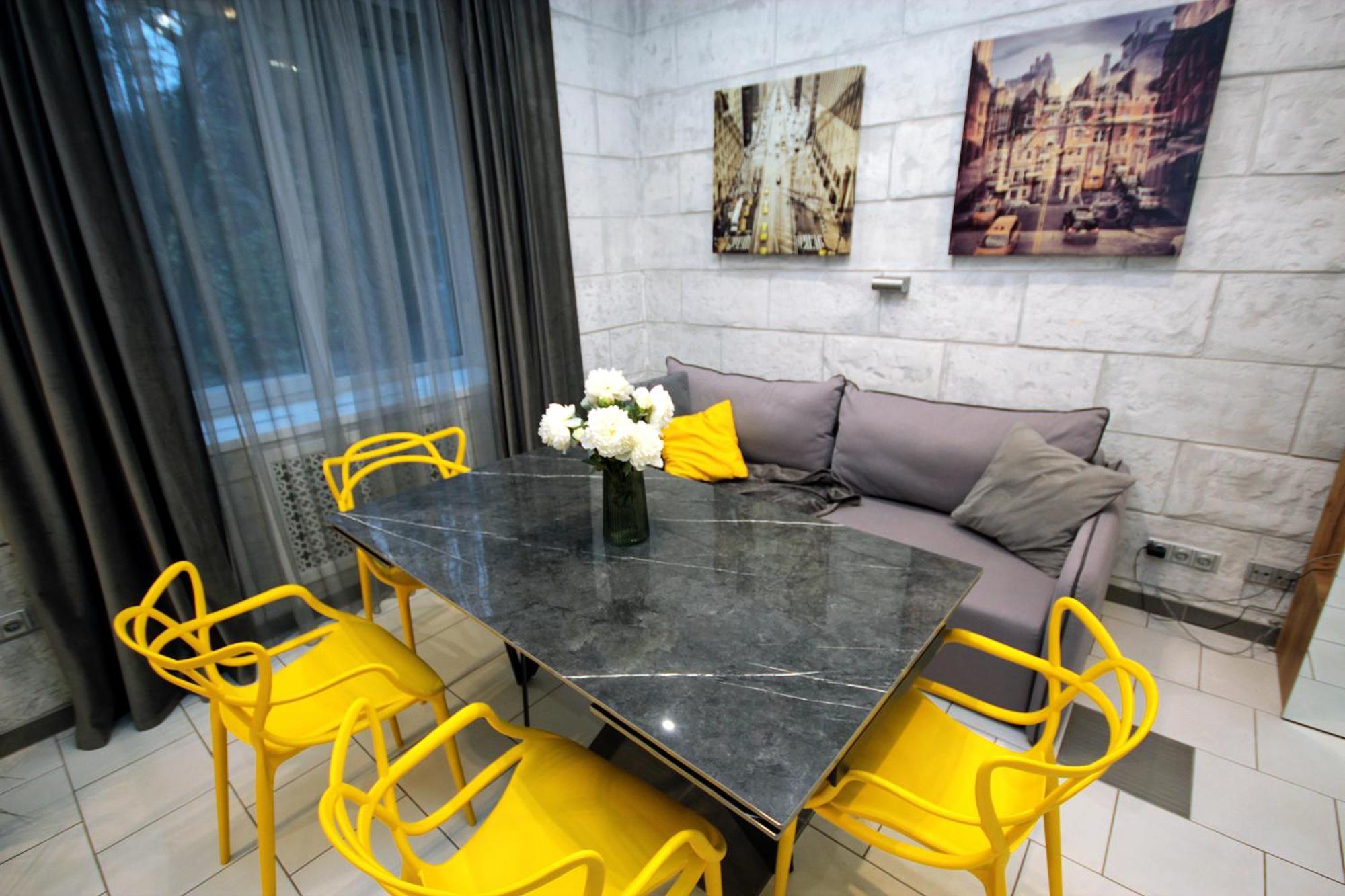 Inn Home Apartments In Kiev Center Exteriör bild
